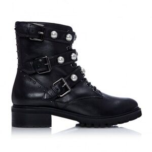 Charlotte Russe Black Margaret Boots